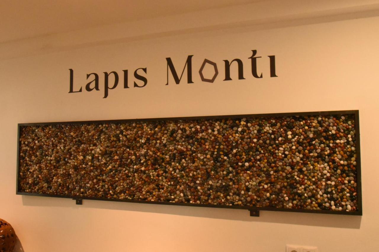 Lapis Monti - Apartments & Suites Burgusio Εξωτερικό φωτογραφία