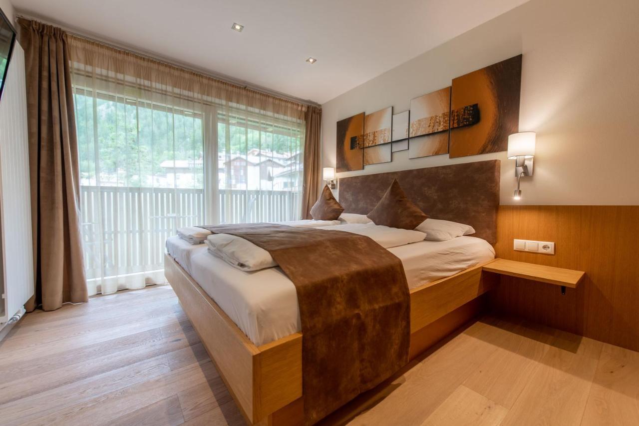 Lapis Monti - Apartments & Suites Burgusio Εξωτερικό φωτογραφία