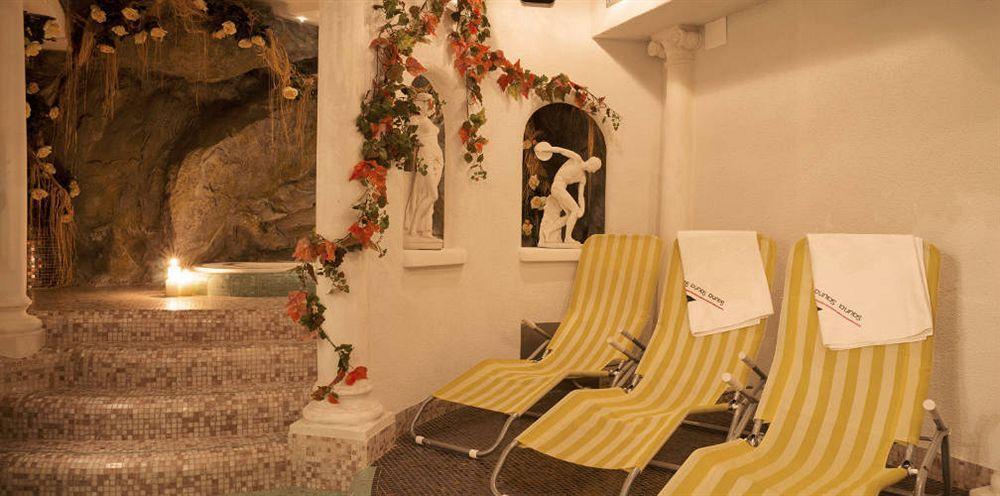 Lapis Monti - Apartments & Suites Burgusio Εξωτερικό φωτογραφία